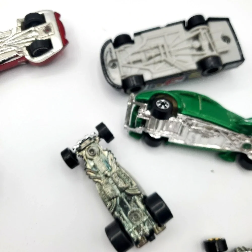 HOT WHEELS PLYMOUTH SUPERBIRD 2 DR‎  Chevy Step 55 Kinsmart Keychain Lot  14 pcs